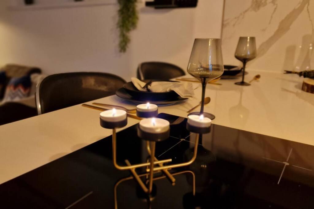 Suite Prestige Logement Neuf Avec Spa Et Ecran De Cinema En Rez De Jardin كولمار المظهر الخارجي الصورة